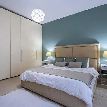 Coastal Charm Ghadira Bay Flat Mellieħa